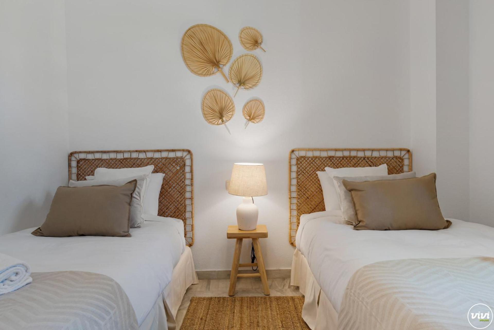 Vivi Homes - Rome Pool, Garden, Golf & Appartement *