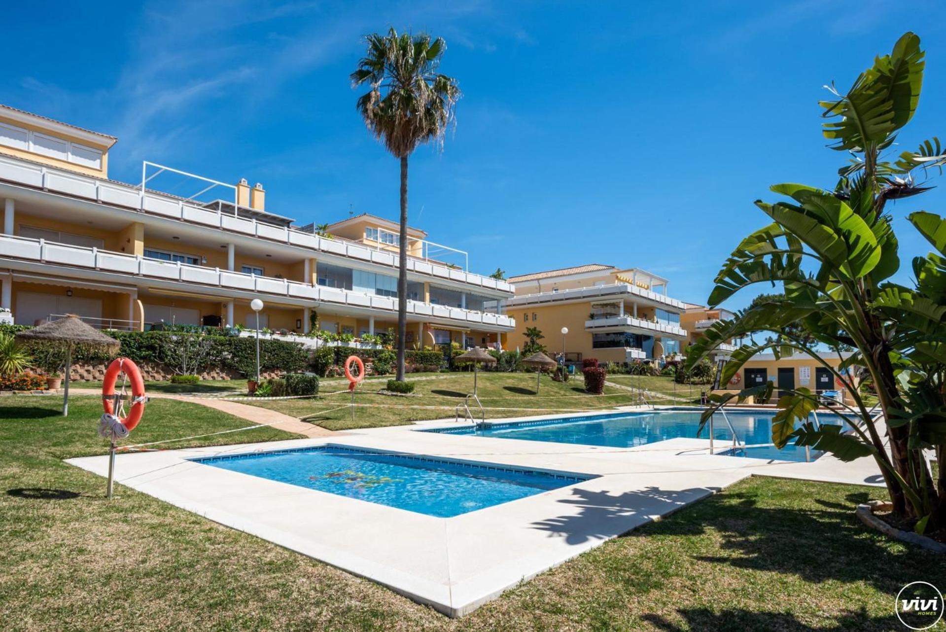 Appartement Vivi Homes - Rome Pool, Garden, Golf & Marbella