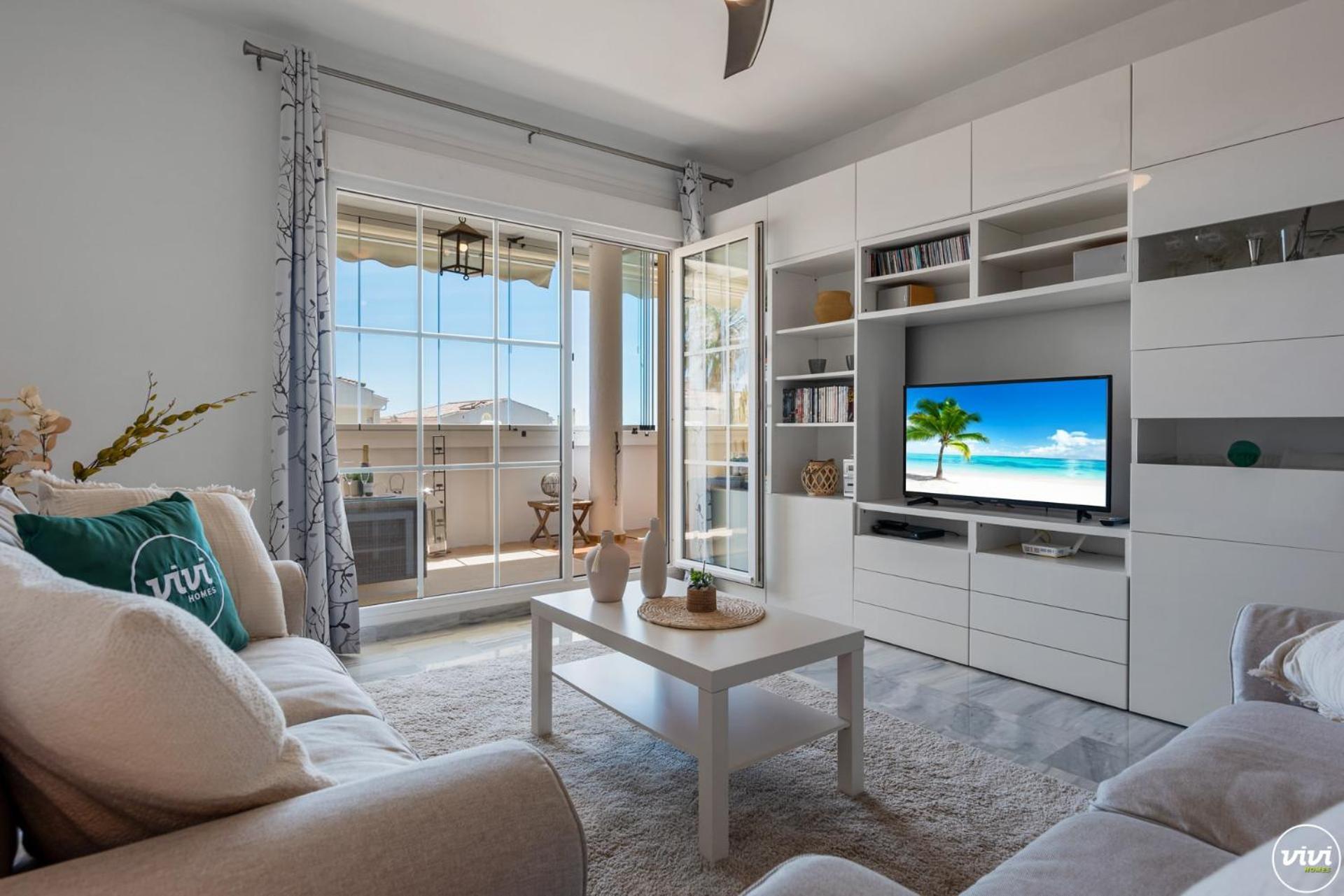 Vivi Homes - Rome Pool, Garden, Golf & Appartement