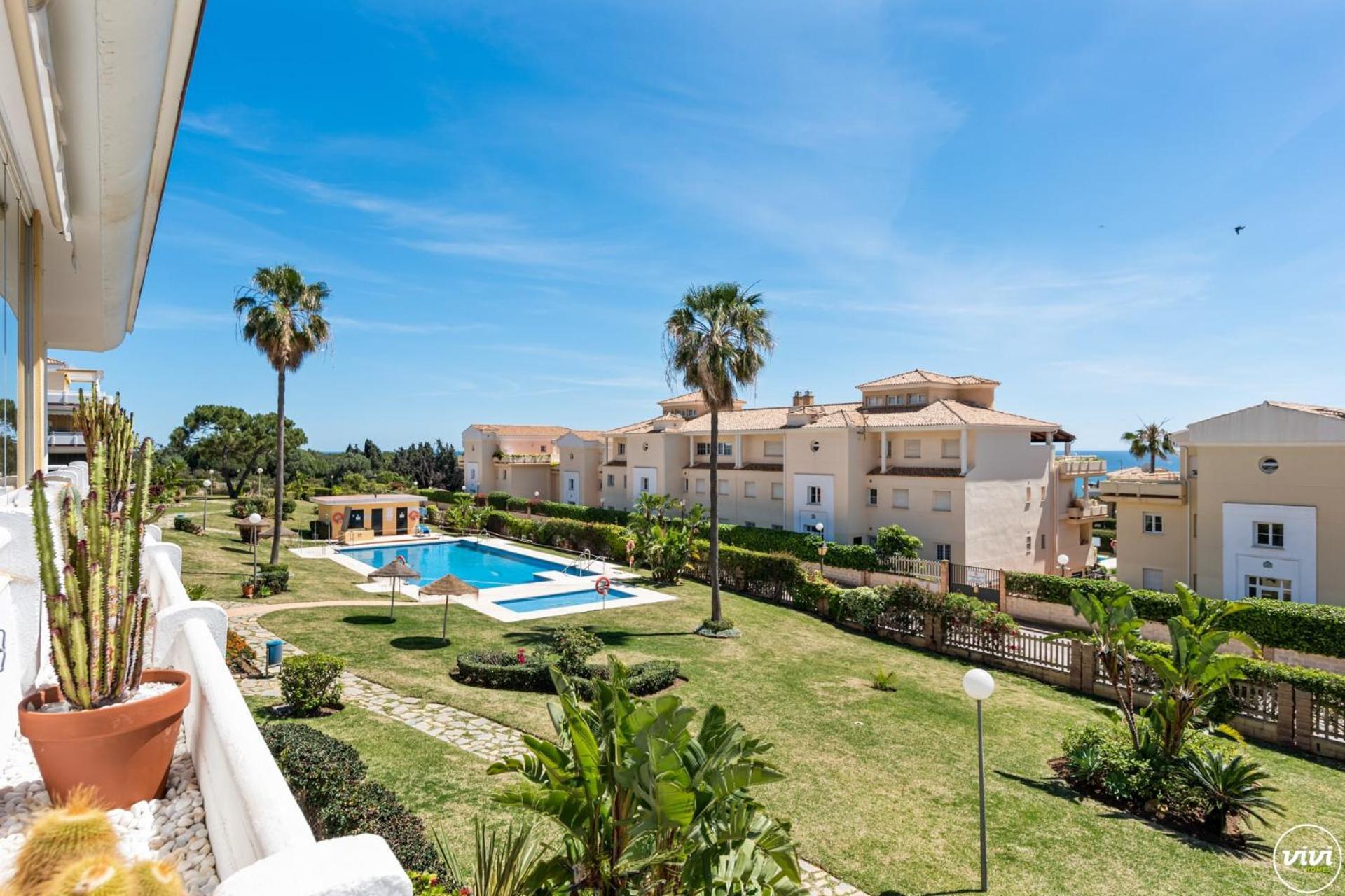 Appartement Vivi Homes - Rome Pool, Garden, Golf & Marbella