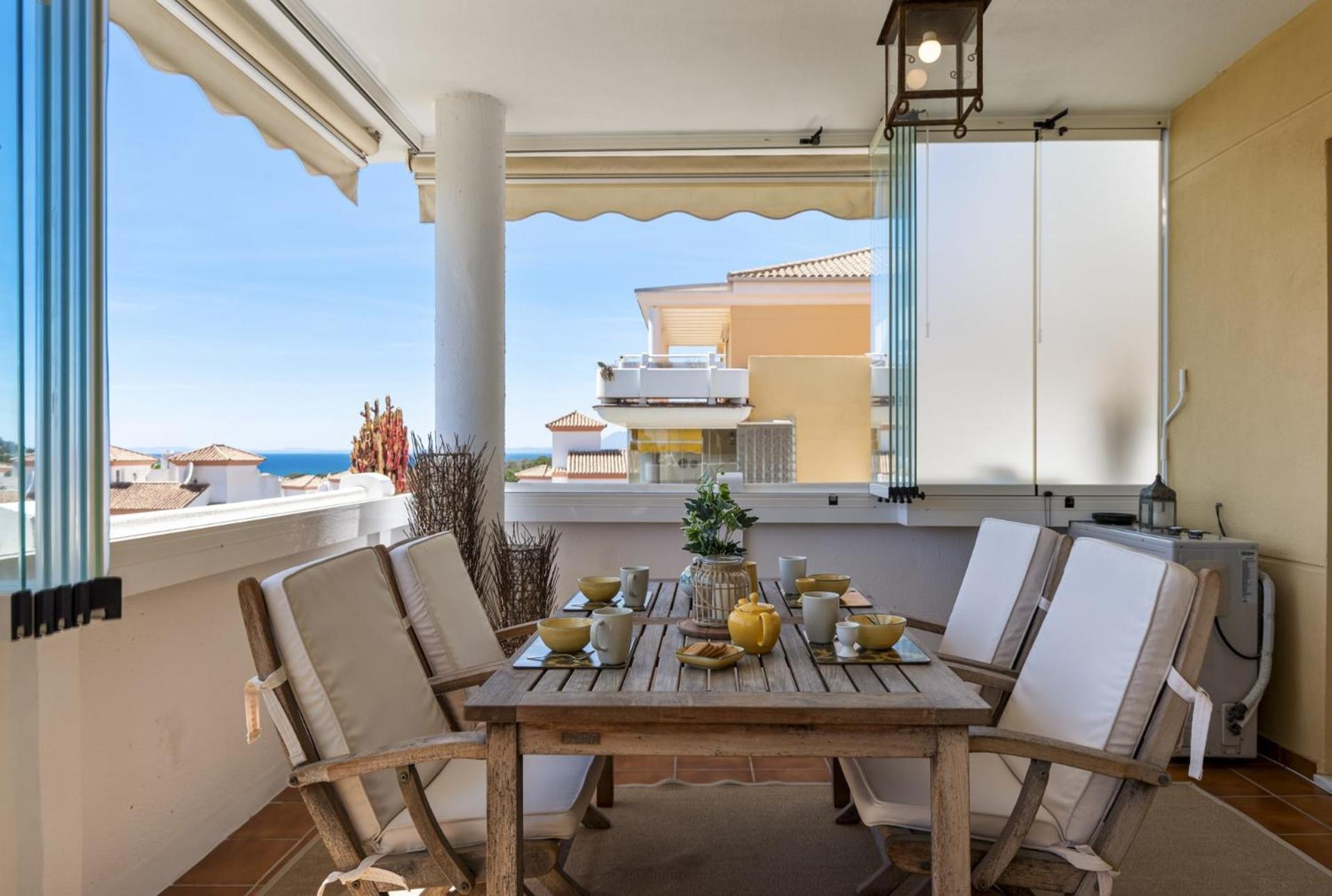 Vivi Homes - Rome Pool, Garden, Golf & Appartement Marbella